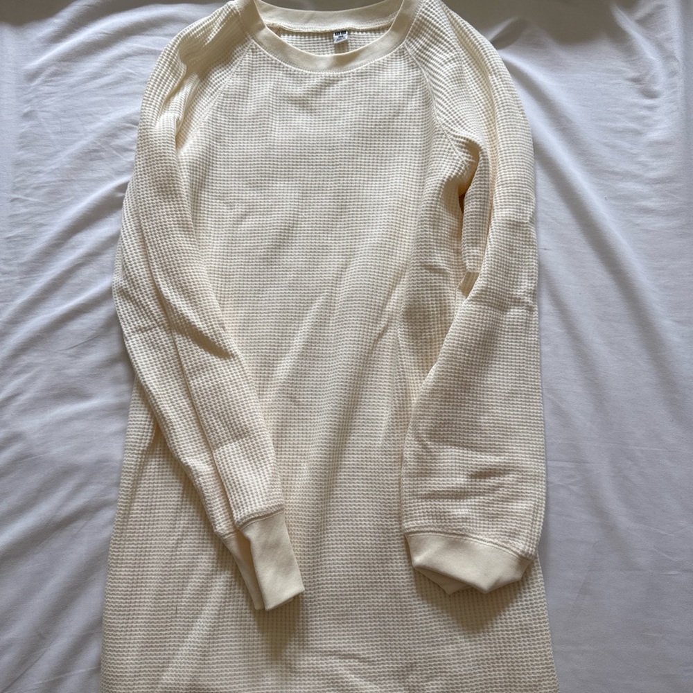 Uniqlo Cream Waffle Thermal Top
